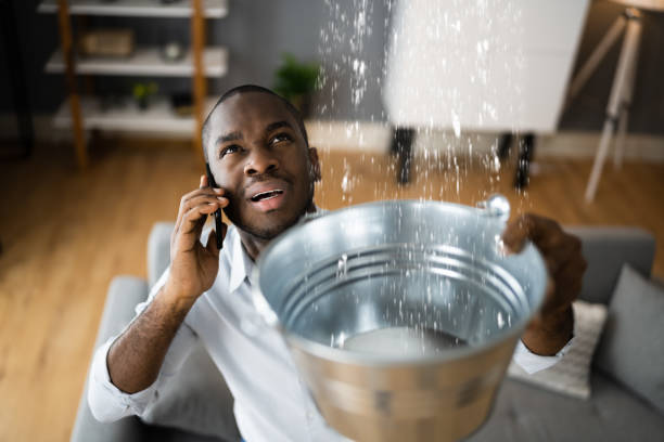 Water damage restoration process in CA